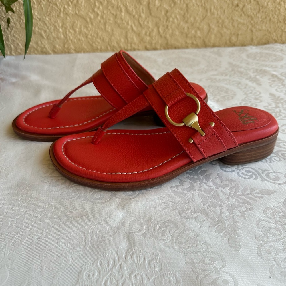 SOFFT brand orange/red sandals - Picture 3 of 6